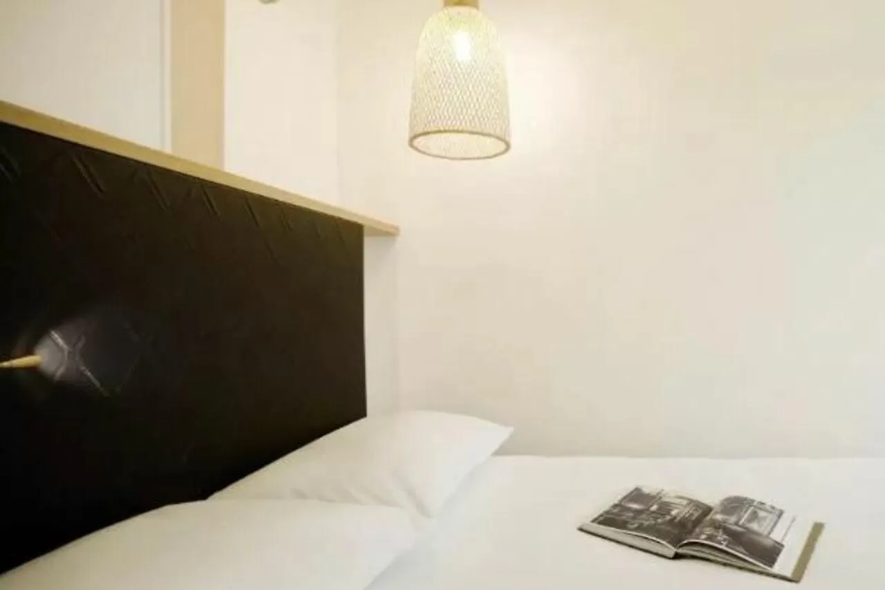 Ibis Styles Paris Buttes Chaumont Hotel 3*,