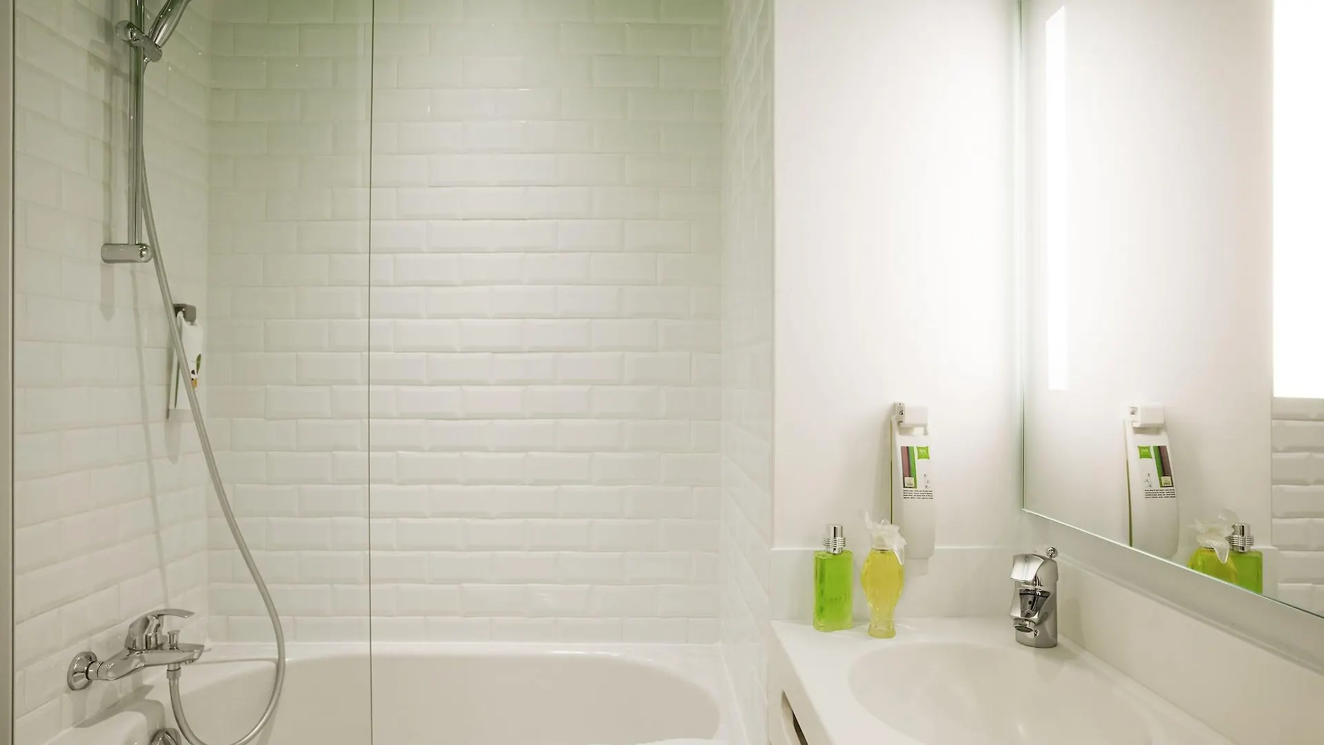 Ibis Styles Paris Buttes Chaumont Hotel