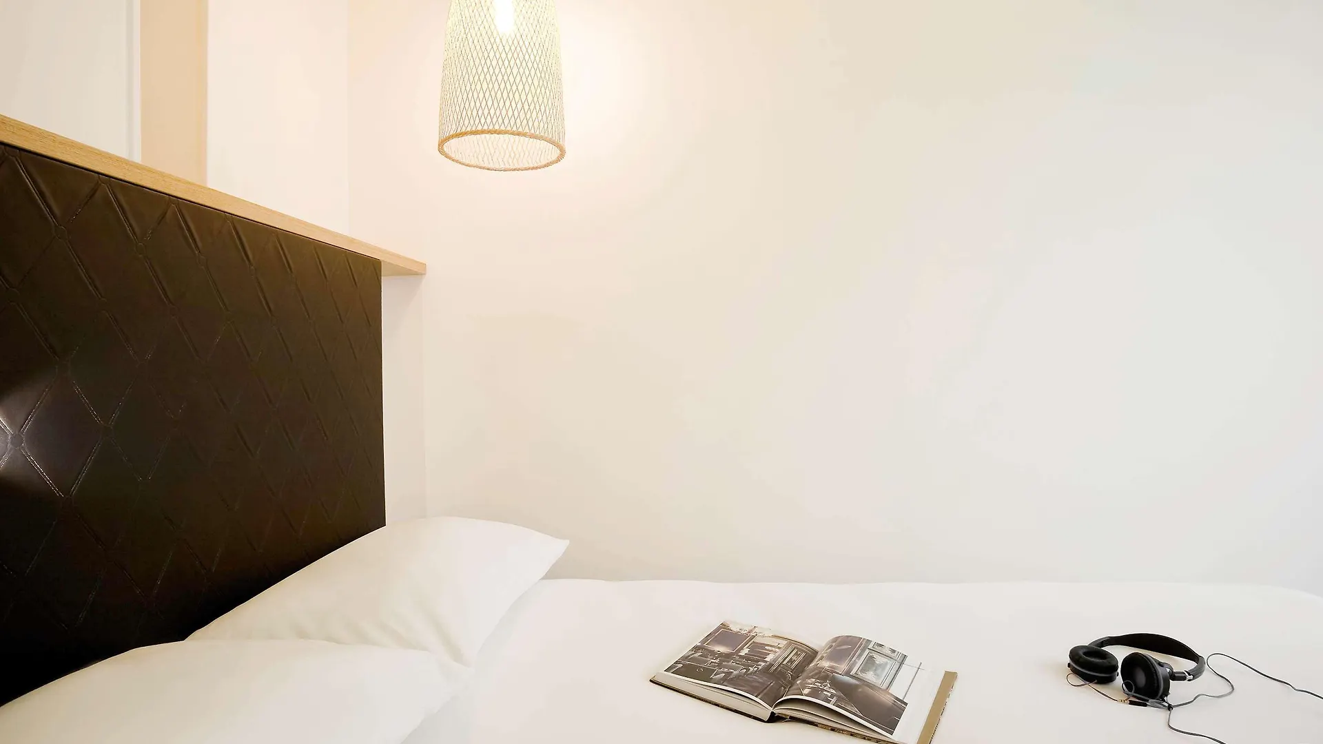 Ibis Styles Paris Buttes Chaumont Hotel 3*,  France