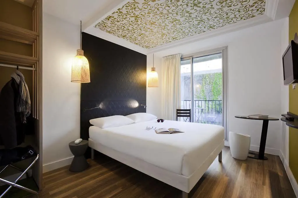 Ibis Styles Paris Buttes Chaumont Hotel 3*,  France